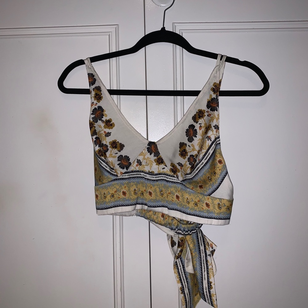 Floral stain crop top